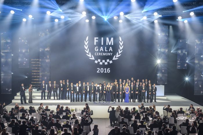 Gala večera FIM v Berlíne (video) 