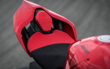 Test Ducati Panigale V4 S 2022